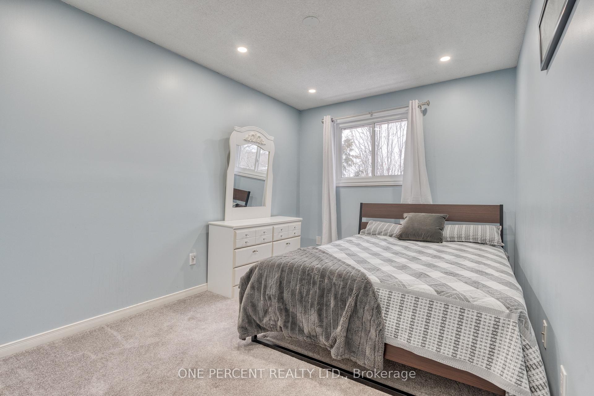 Photo 21 of 139 Essling Avenue, Hamilton, Barnstown — HOMEH