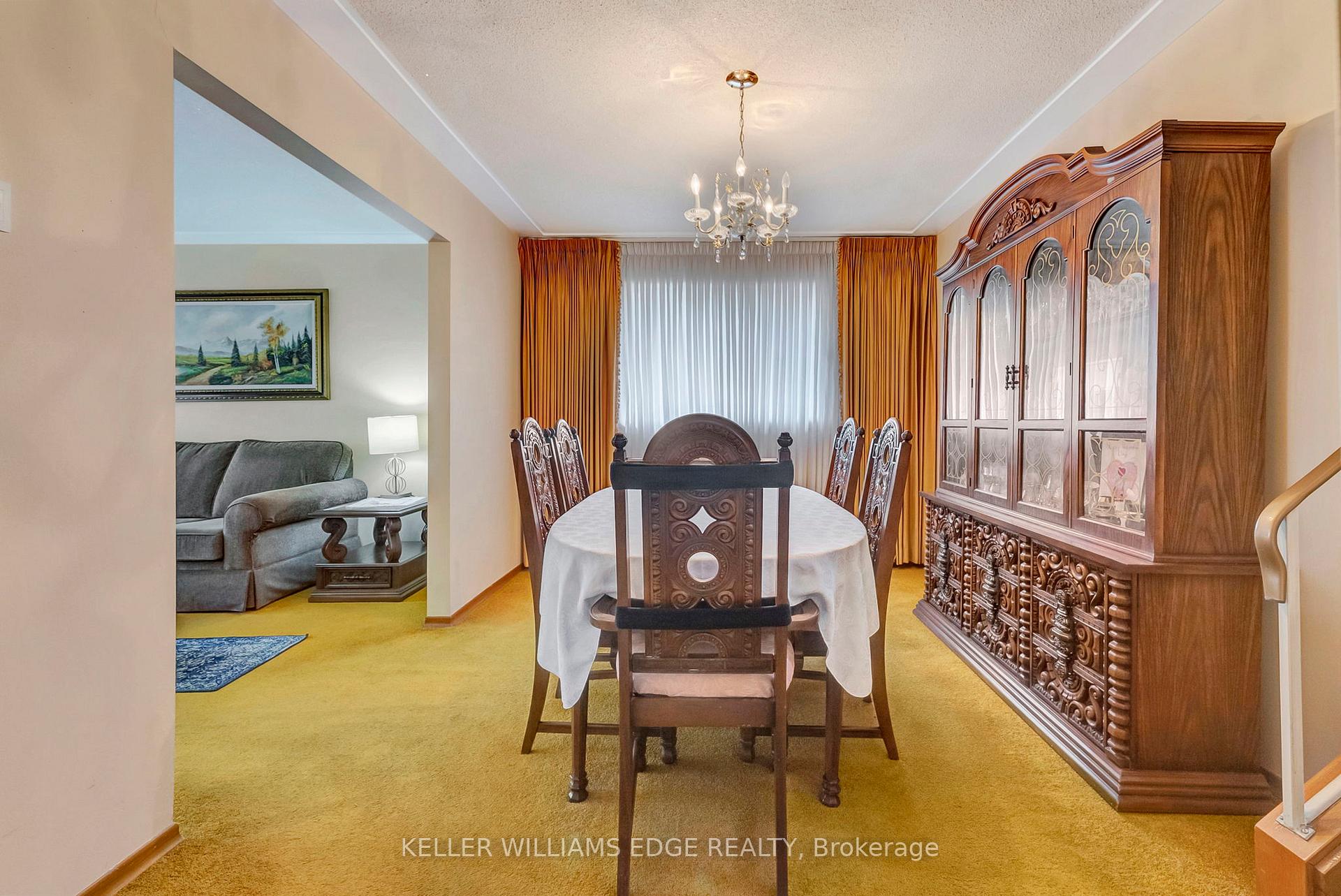 Photo 10 of 33 Lynwood Drive, Hamilton, Stoney Creek — HOMEH