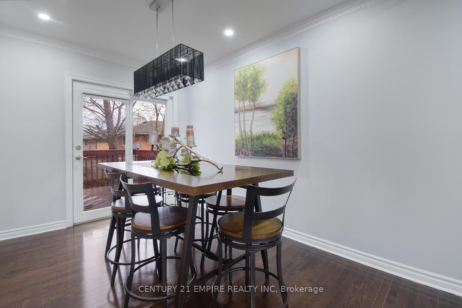 Photo 13 of 29 Flowertown Avenue, Brampton, Northwood Park — HOMEH
