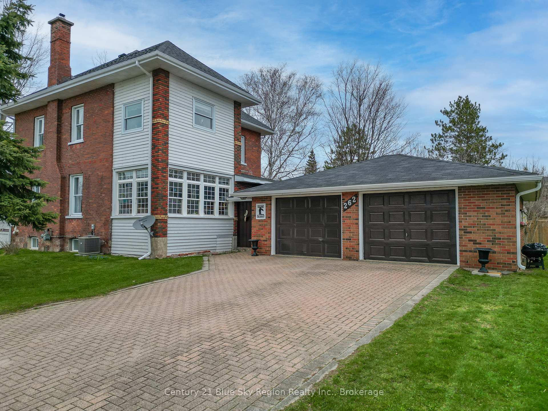 Photo 2 of 262 Edward Street, Powassan — HOMEH