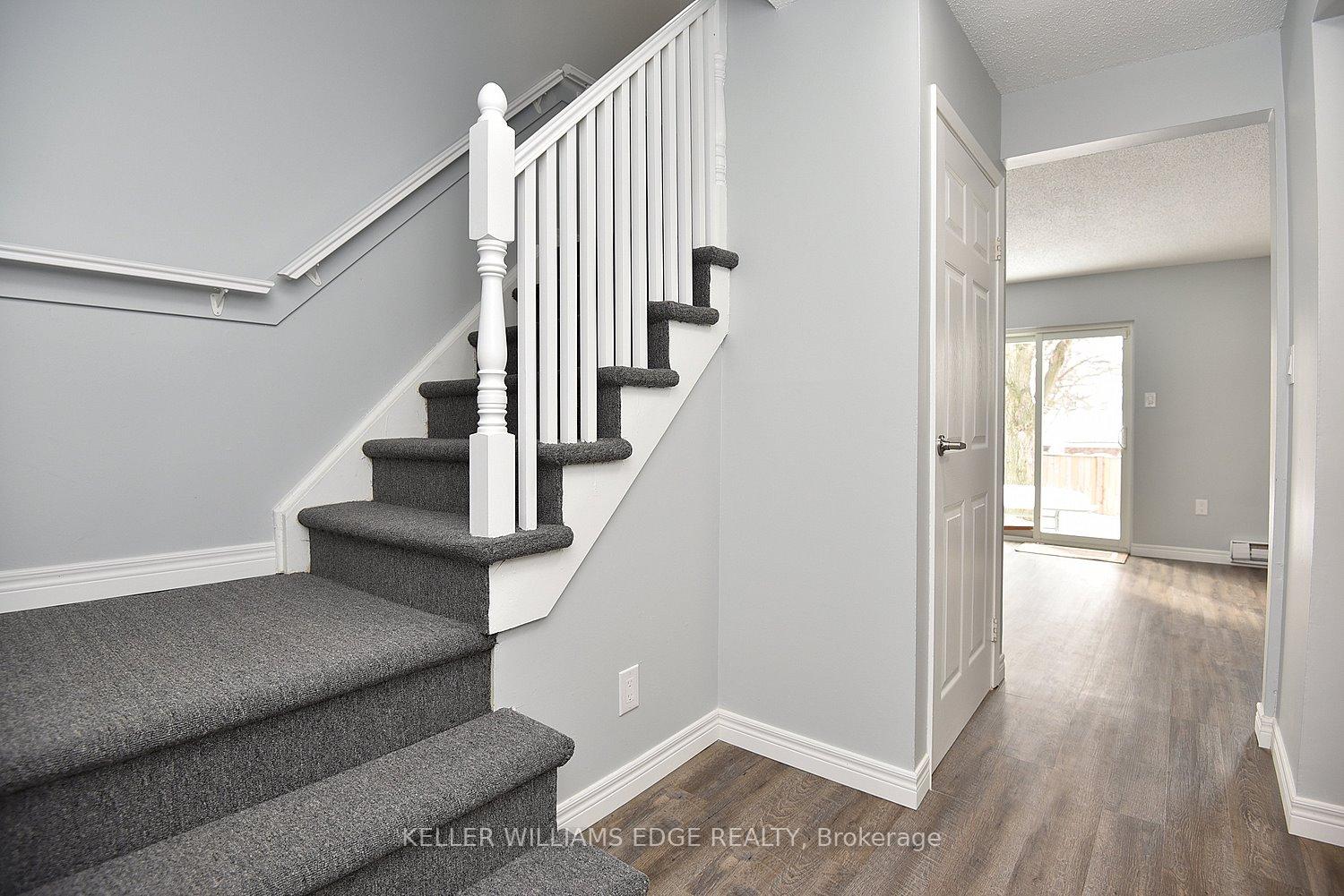 Photo 21 of 16 Simcoe Street E, Hamilton, North End — HOMEH