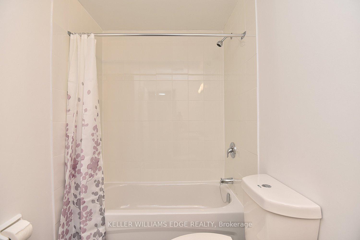 Photo 33 of 16 Simcoe Street E, Hamilton, North End — HOMEH