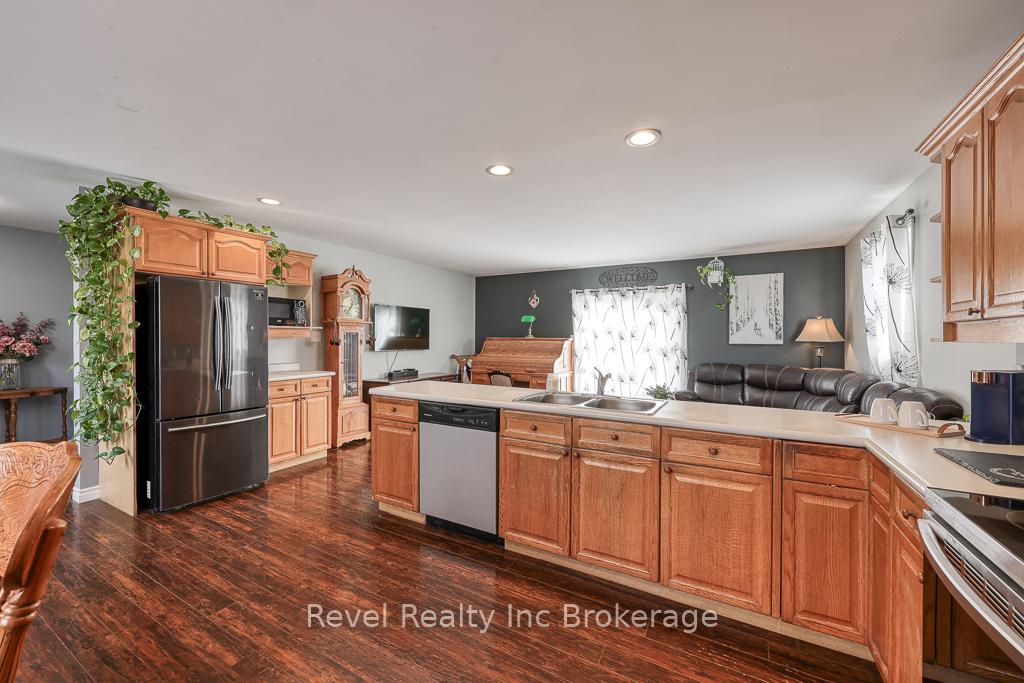 Photo 33 of 11776 Tracey Street, Malahide, Springfield — HOMEH