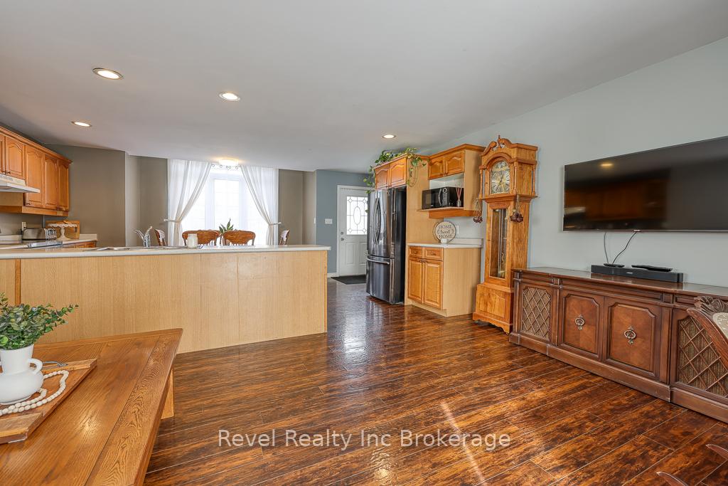 Photo 37 of 11776 Tracey Street, Malahide, Springfield — HOMEH