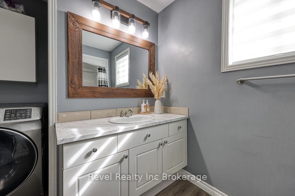 Photo 21 of 11776 Tracey Street, Malahide, Springfield — HOMEH