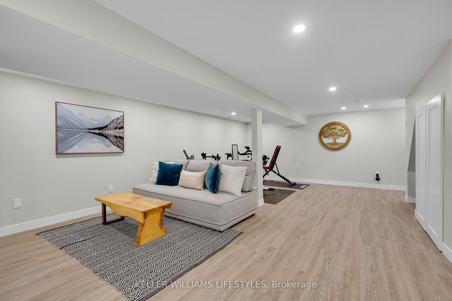 Photo 7 of 28 Vanier Place, St. Thomas — HOMEH
