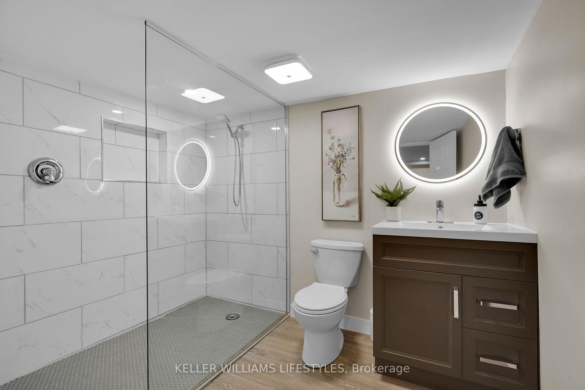 Photo 11 of 28 Vanier Place, St. Thomas — HOMEH