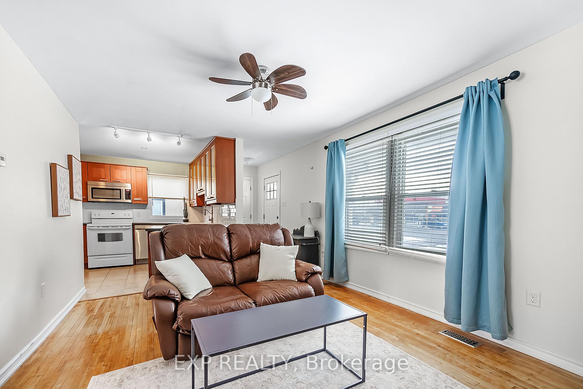 Photo 9 of 215 North Street, Stirling-Rawdon, Stirling Ward — HOMEH