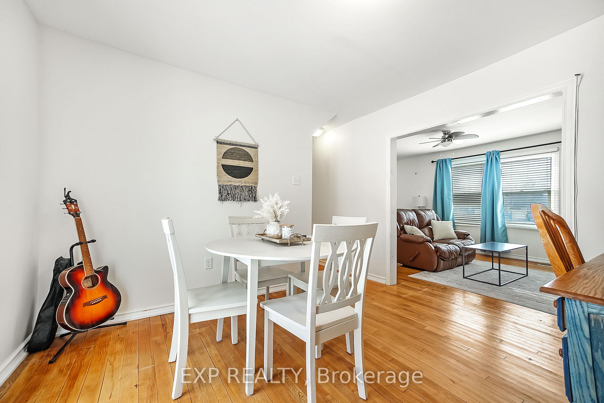 Photo 11 of 215 North Street, Stirling-Rawdon, Stirling Ward — HOMEH