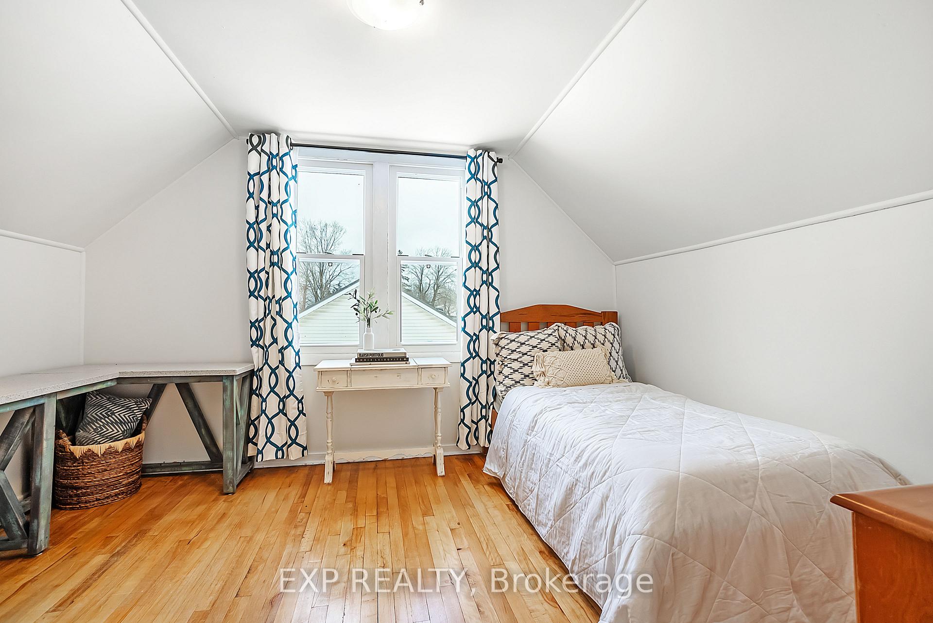 Photo 22 of 215 North Street, Stirling-Rawdon, Stirling Ward — HOMEH