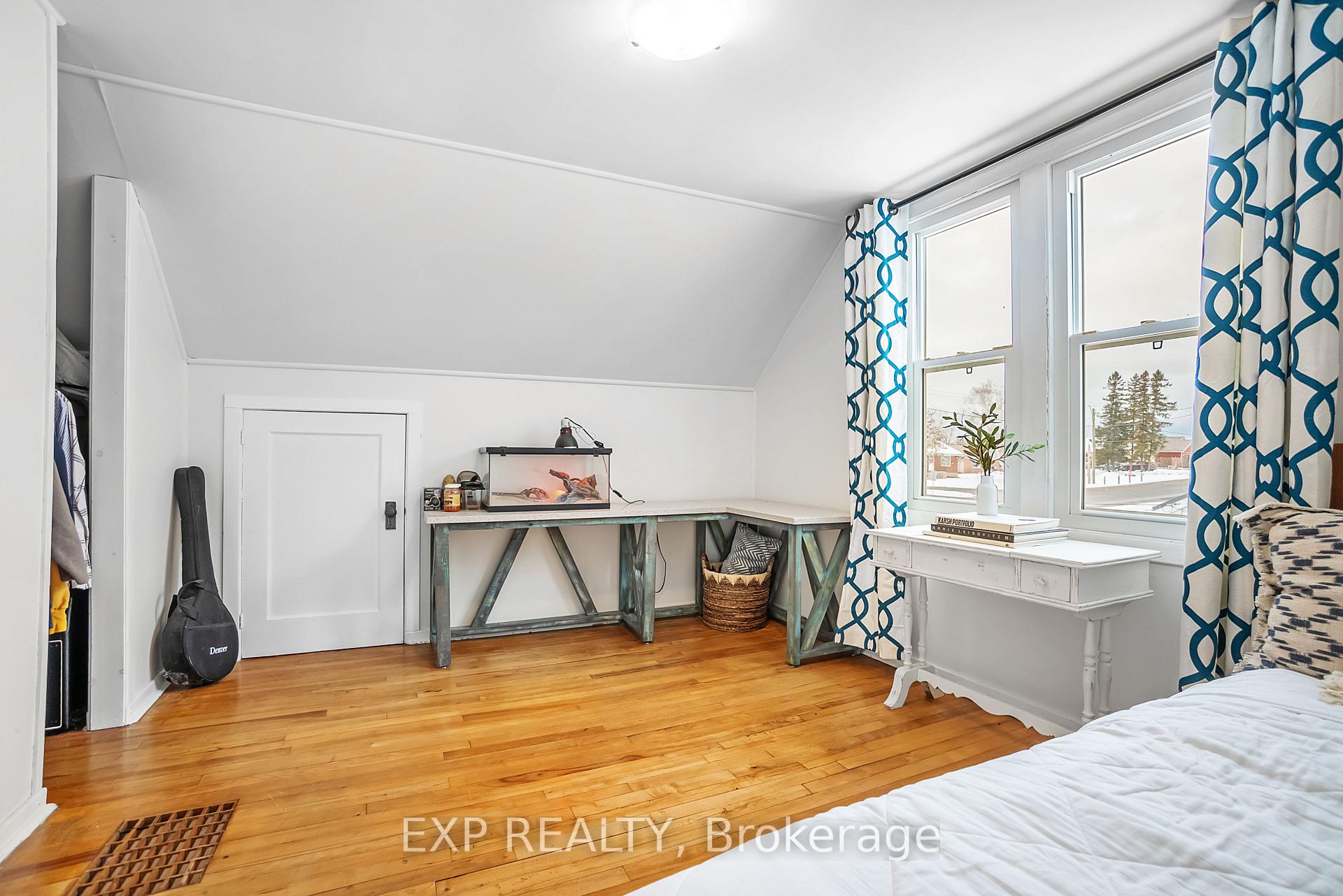 Photo 23 of 215 North Street, Stirling-Rawdon, Stirling Ward — HOMEH