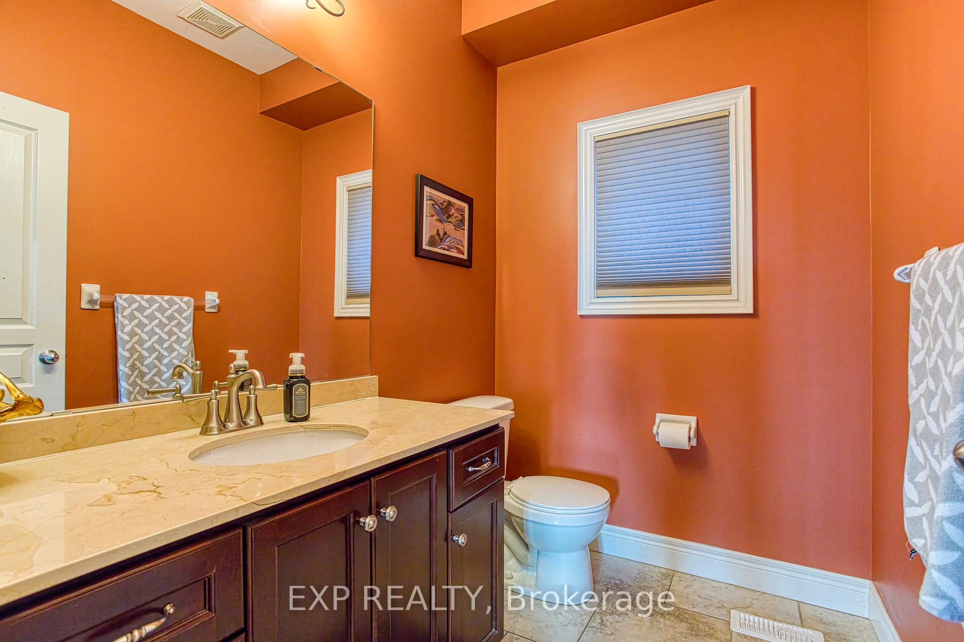Photo 9 of 12 Sistine Court, Hamilton, Carpenter — HOMEH