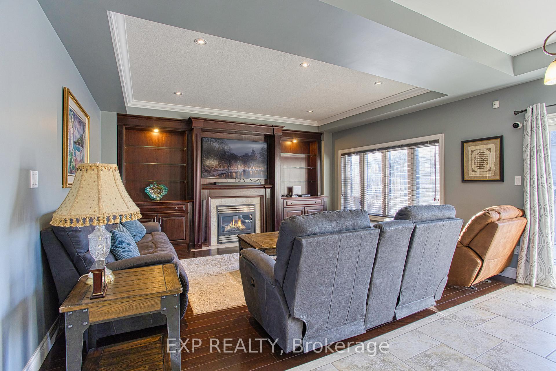 Photo 15 of 12 Sistine Court, Hamilton, Carpenter — HOMEH