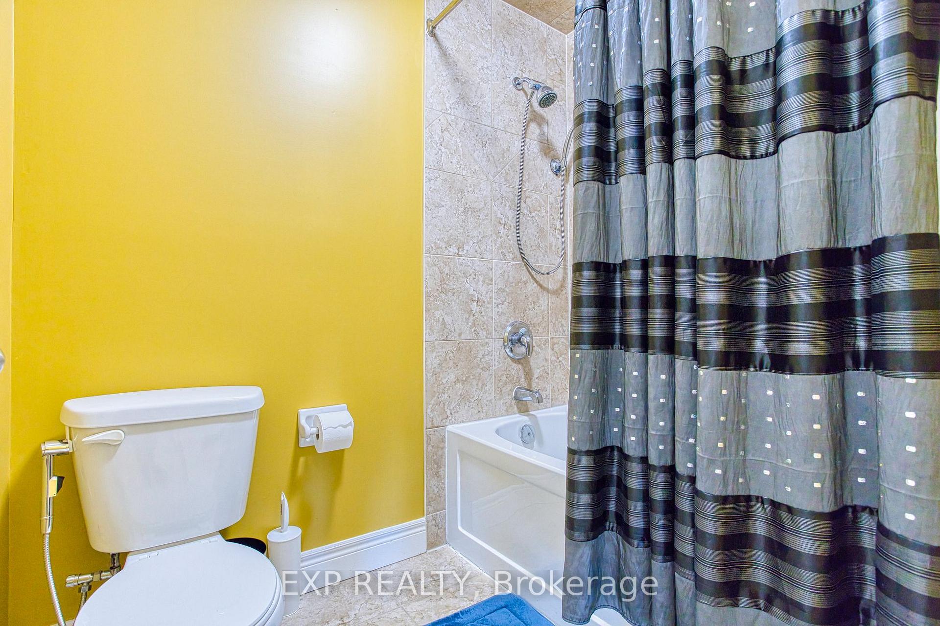 Photo 25 of 12 Sistine Court, Hamilton, Carpenter — HOMEH