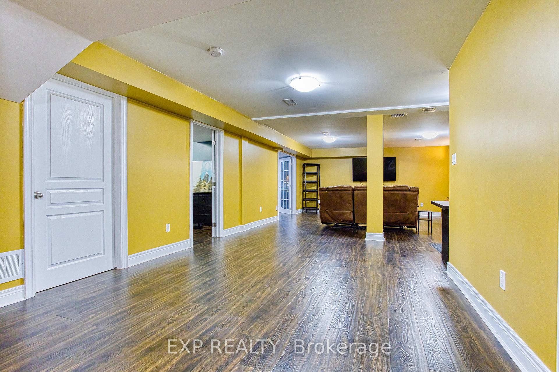 Photo 27 of 12 Sistine Court, Hamilton, Carpenter — HOMEH