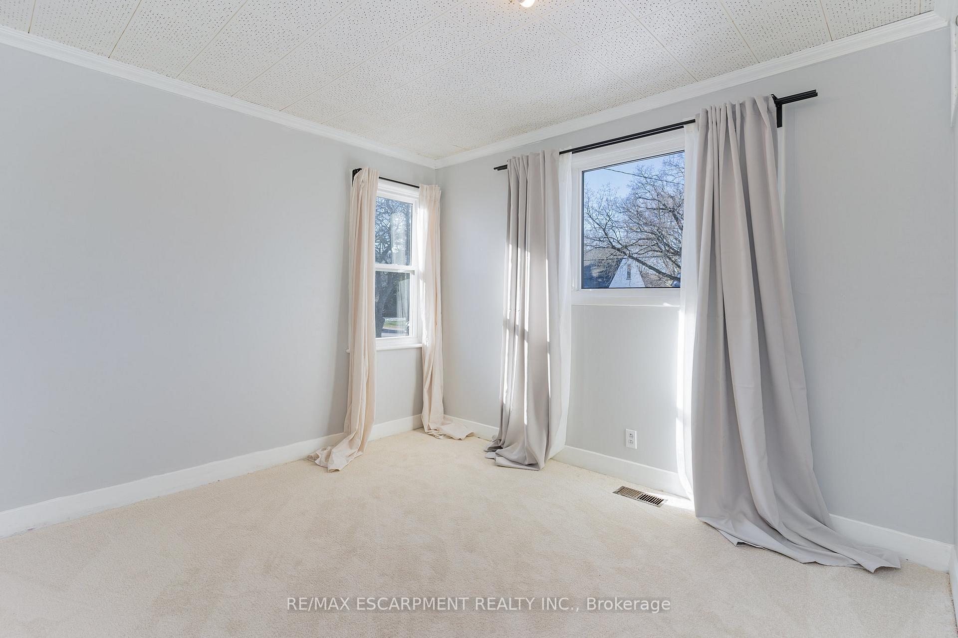 Photo 17 of 69 Lower Horning Road, Hamilton, Ainslie Wood — HOMEH