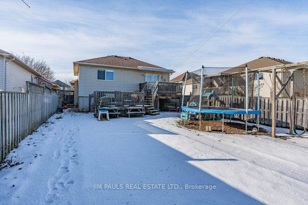 Photo 35 of 73 Marion Street, Hamilton, Mount Hope — HOMEH
