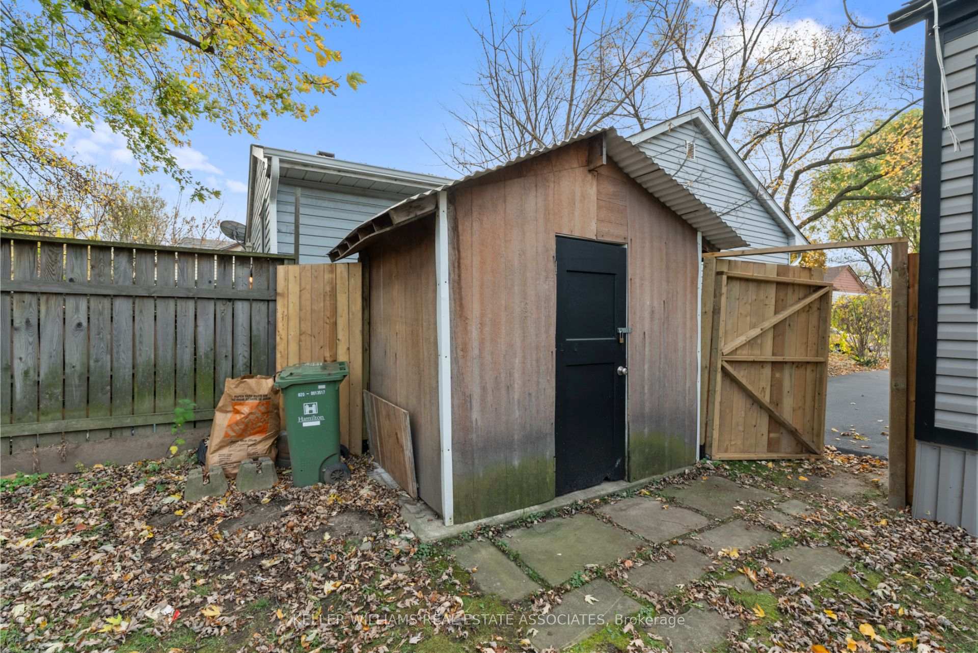 Photo 57 of 404 Tragina Avenue N, Hamilton, Homeside — HOMEH