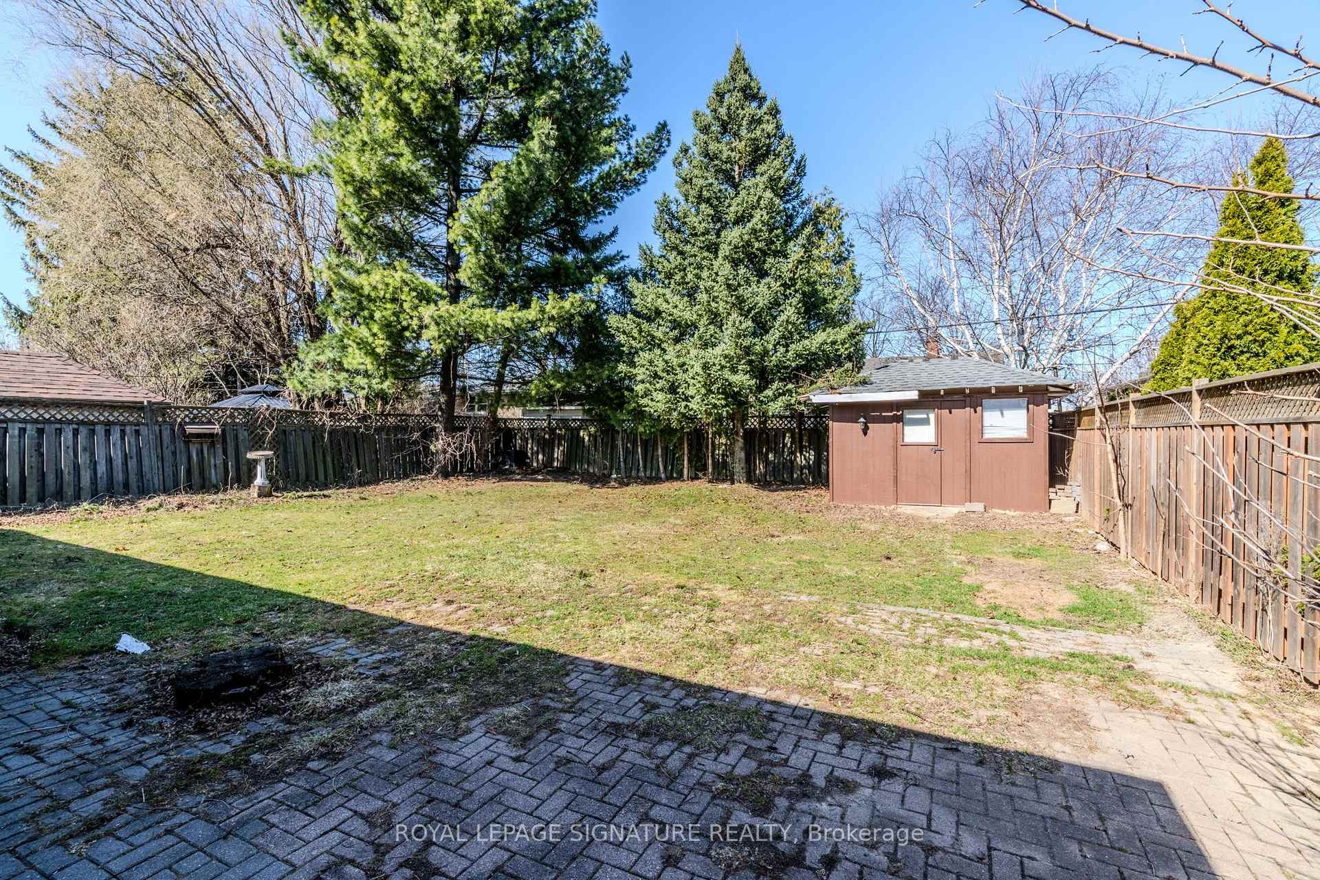 Photo 4 of 16 Toby Crescent, Hamilton, Huntington — HOMEH