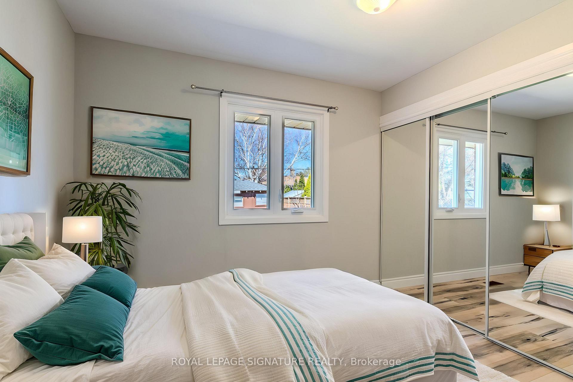 Photo 17 of 16 Toby Crescent, Hamilton, Huntington — HOMEH