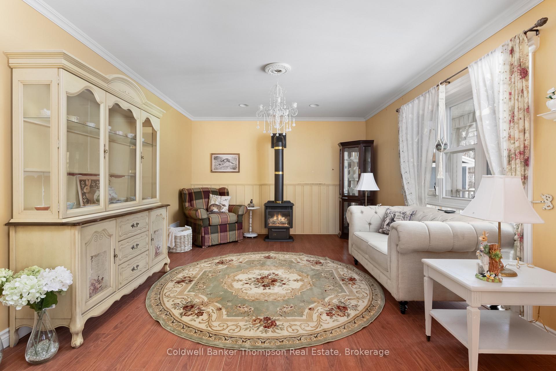 Photo 12 of 332 High Street E, Burk's Falls — HOMEH