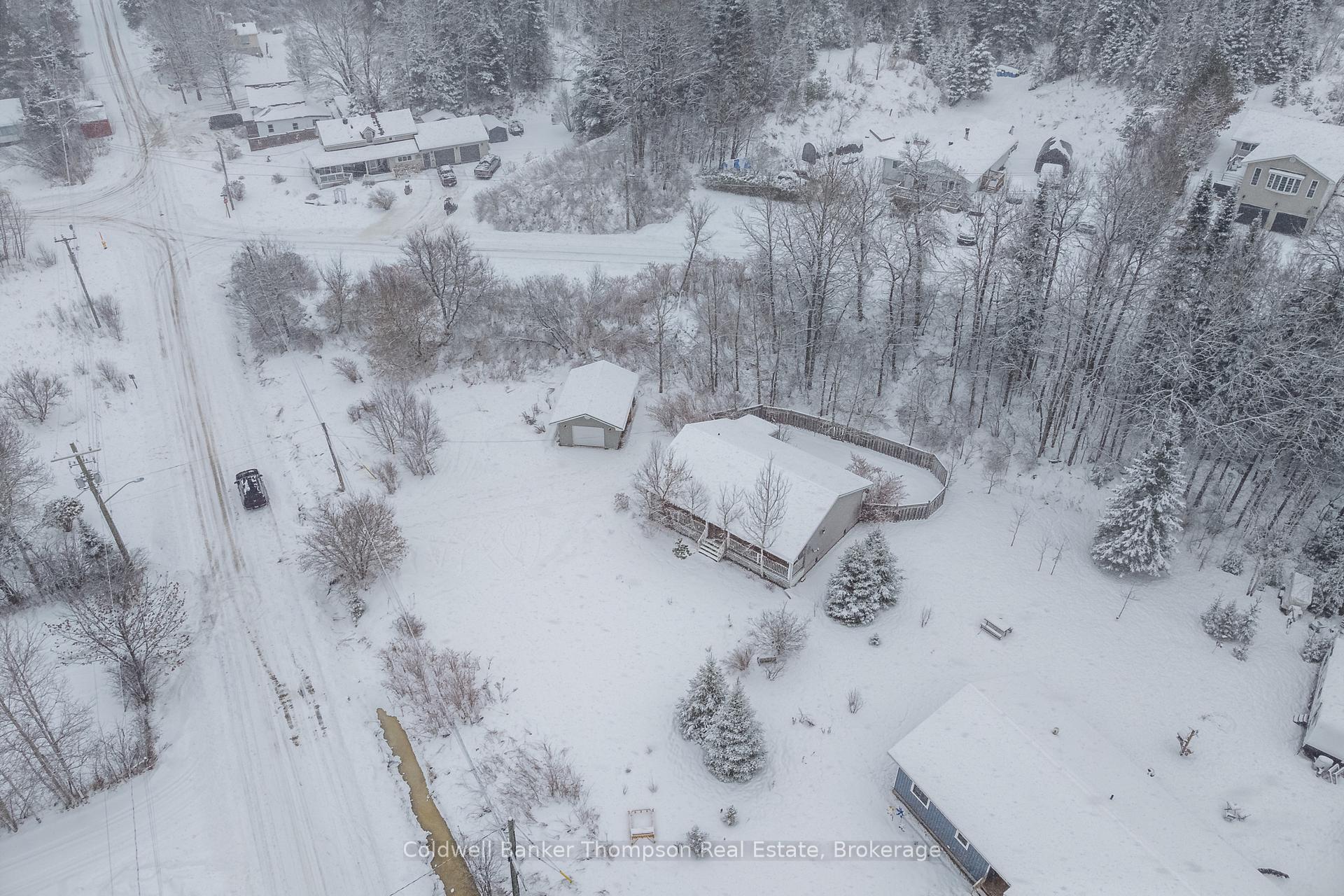 Photo 34 of 332 High Street E, Burk's Falls — HOMEH