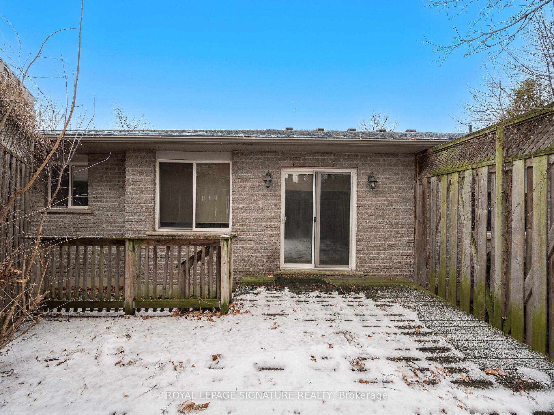 Photo 29 of Unit 2, 9 1/2 York Street, Hamilton, Dundas — HOMEH