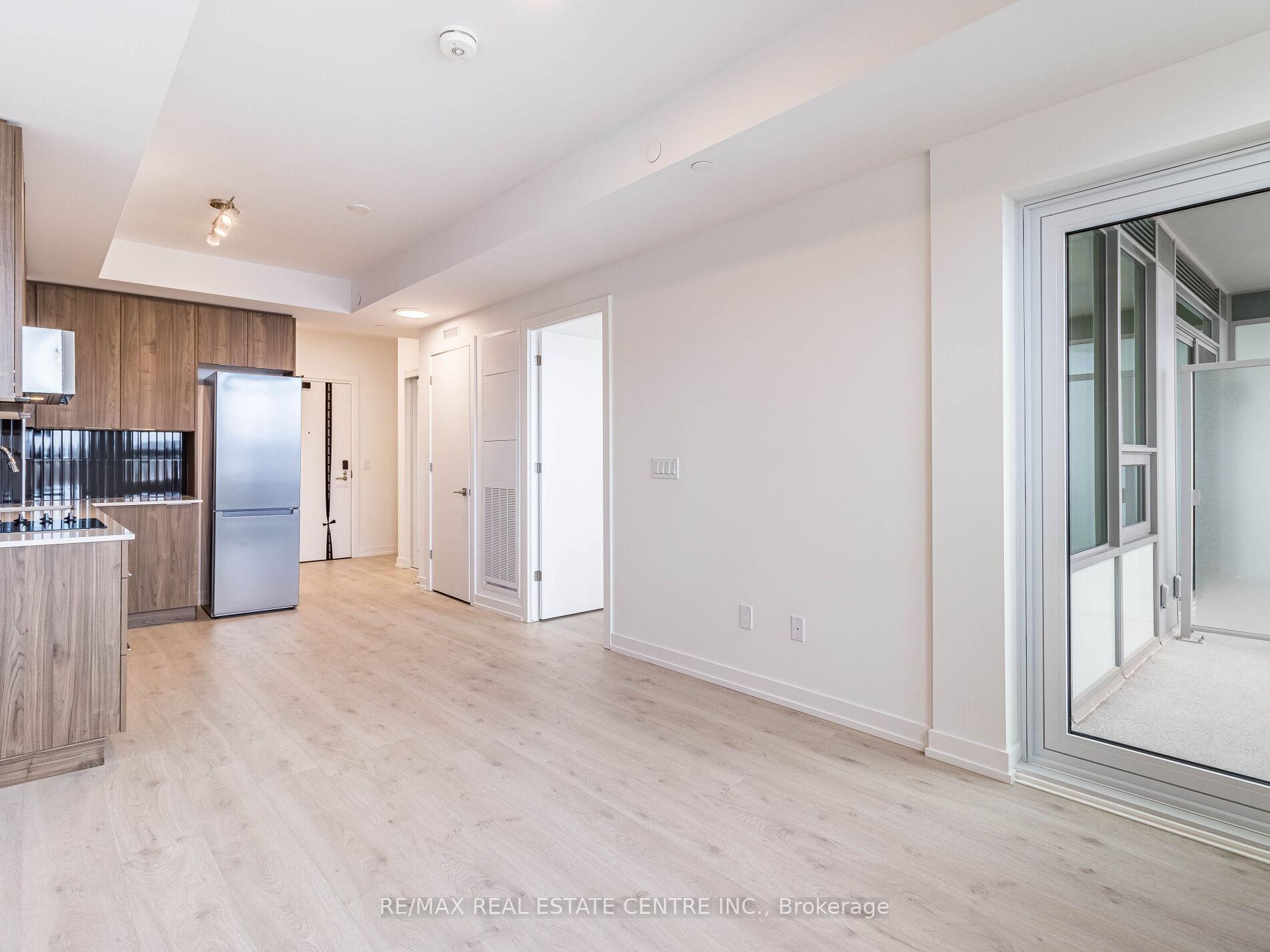 Photo 24 of Unit 236, 2501 Saw Whet Boulevard, Oakville, Glen Abbey — HOMEH