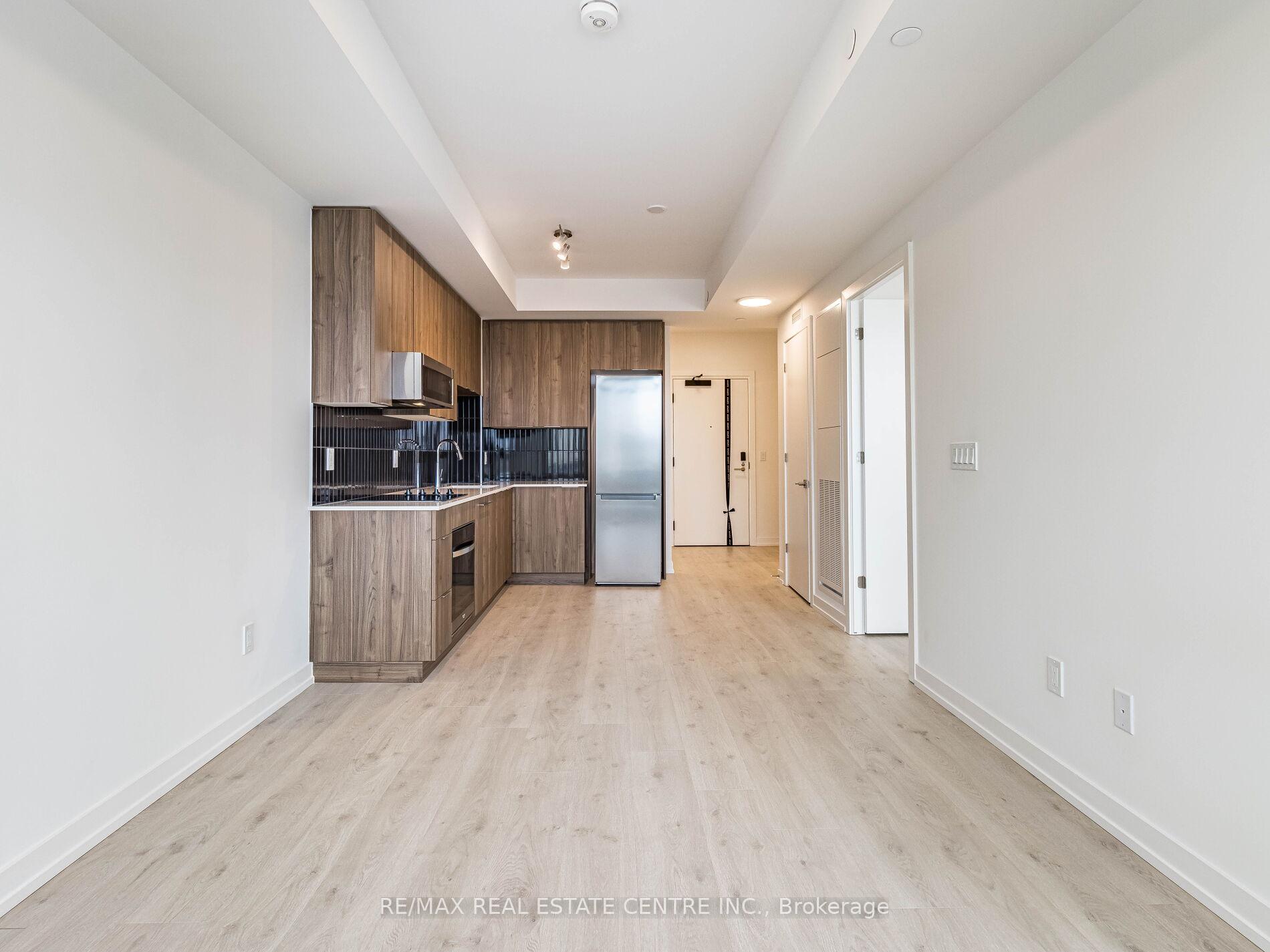 Photo 25 of Unit 236, 2501 Saw Whet Boulevard, Oakville, Glen Abbey — HOMEH