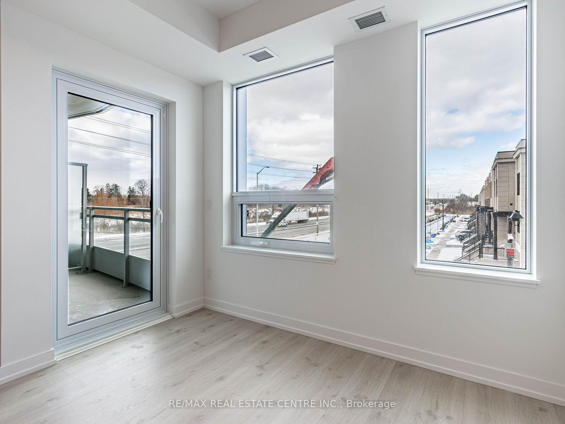 Photo 30 of Unit 236, 2501 Saw Whet Boulevard, Oakville, Glen Abbey — HOMEH