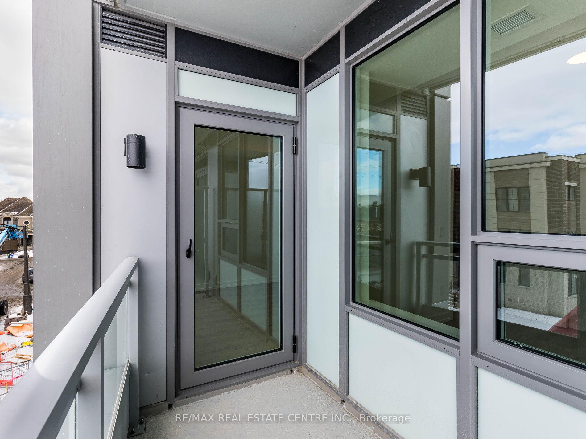 Photo 32 of Unit 236, 2501 Saw Whet Boulevard, Oakville, Glen Abbey — HOMEH