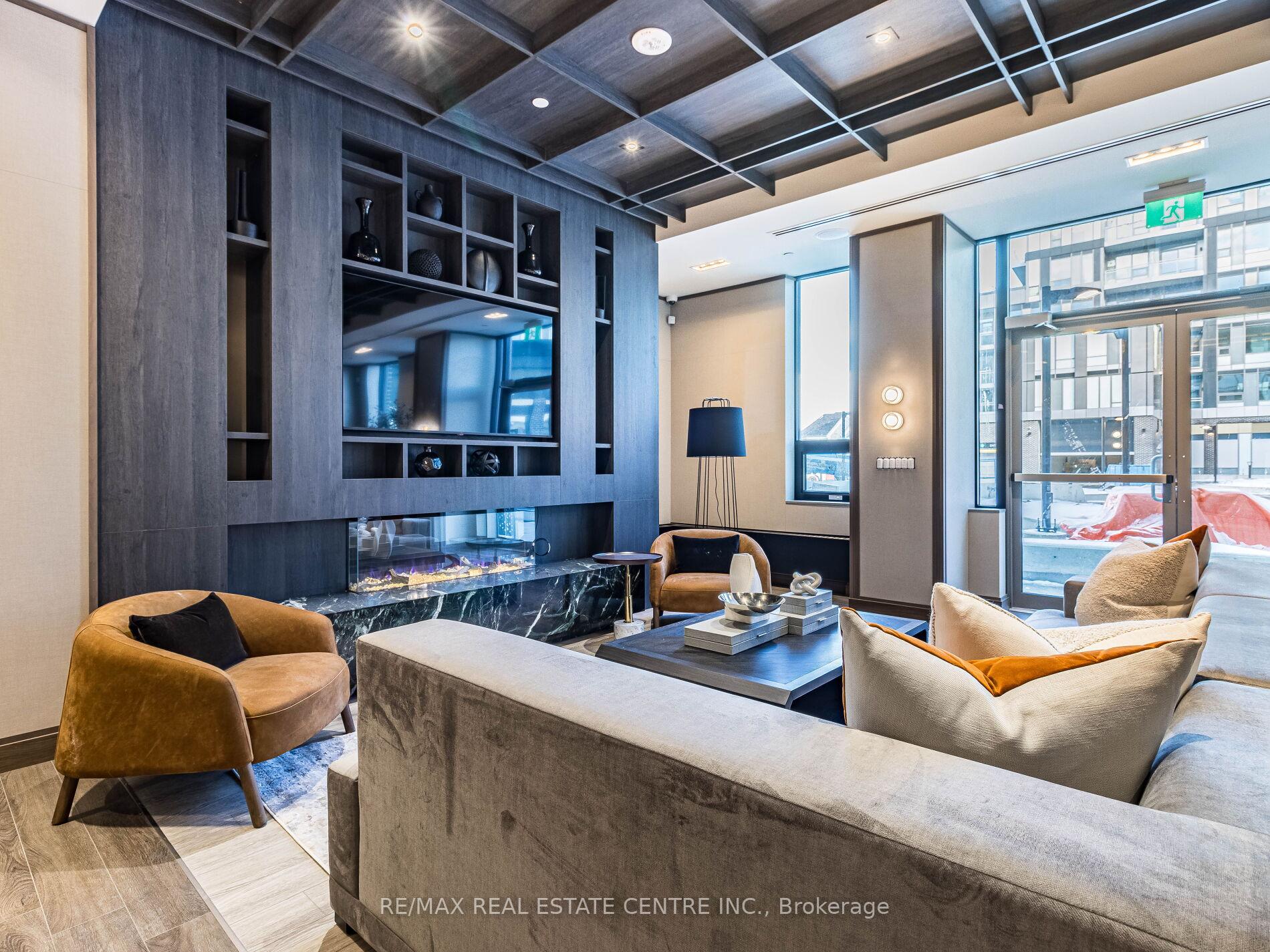 Photo 38 of Unit 236, 2501 Saw Whet Boulevard, Oakville, Glen Abbey — HOMEH
