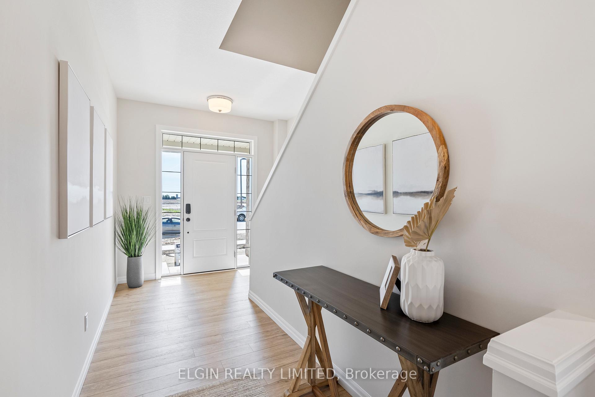 Photo 2 of 238 Renaissance Drive, St. Thomas — HOMEH