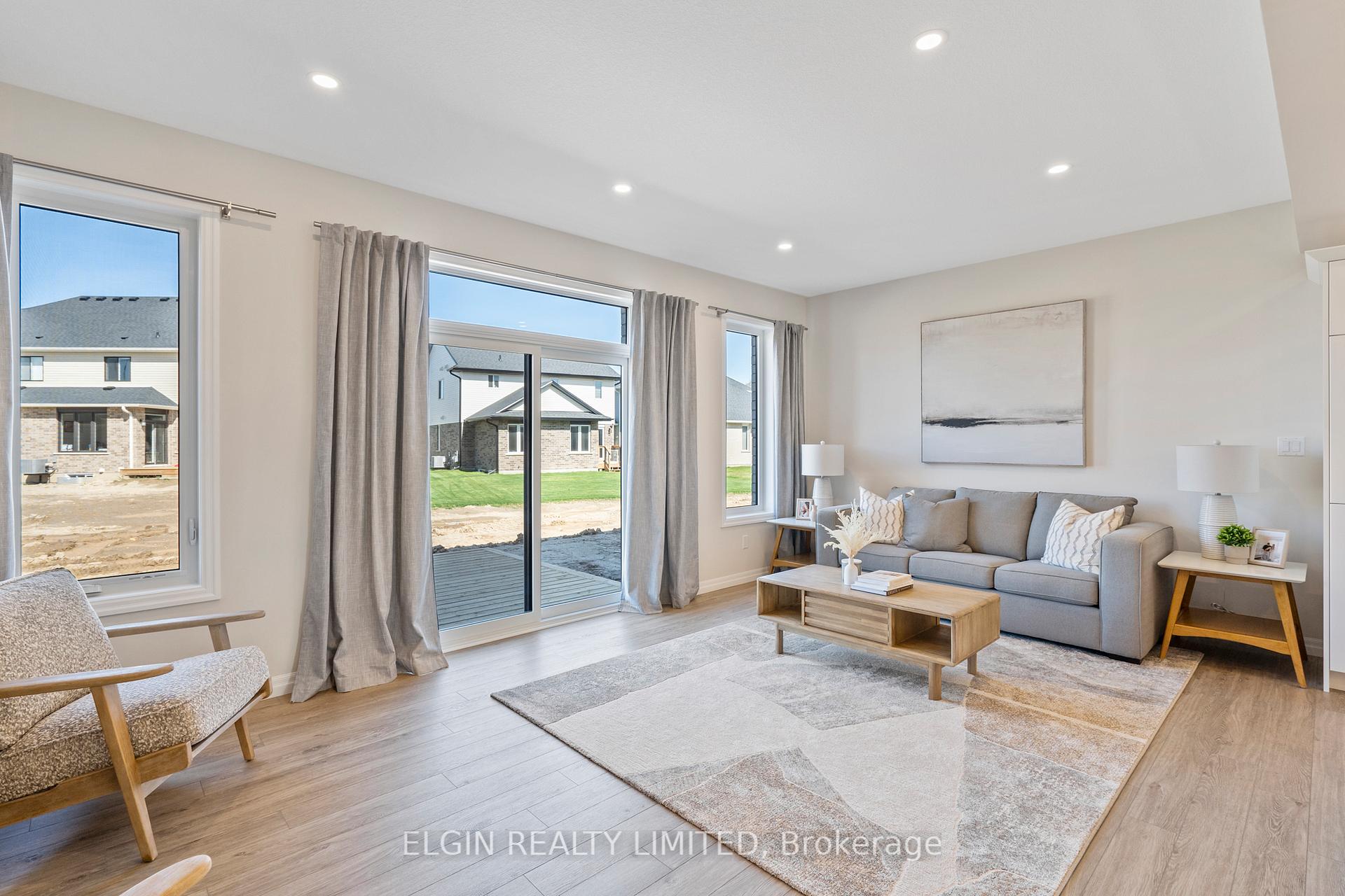 Photo 7 of 238 Renaissance Drive, St. Thomas — HOMEH
