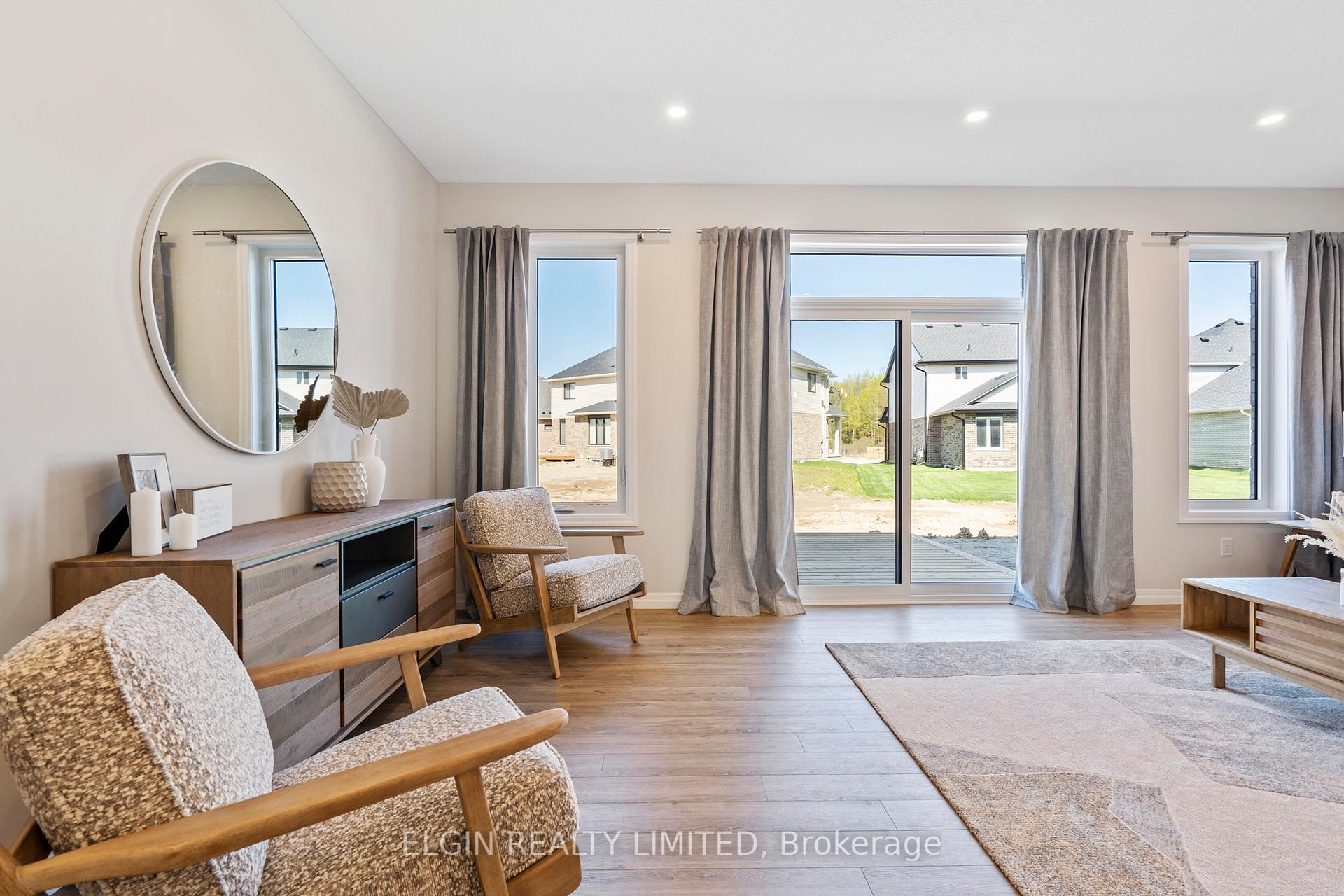 Photo 12 of 238 Renaissance Drive, St. Thomas — HOMEH