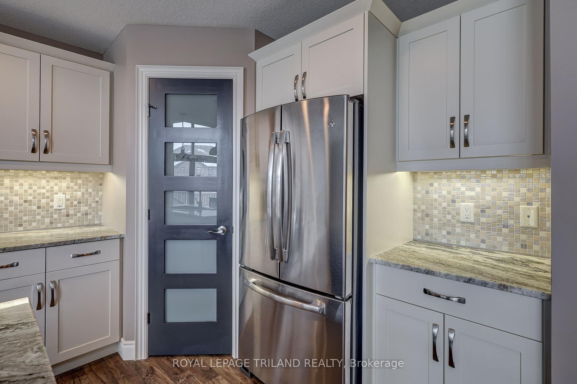 Photo 23 of 94 Shaw Valley Drive, St. Thomas — HOMEH