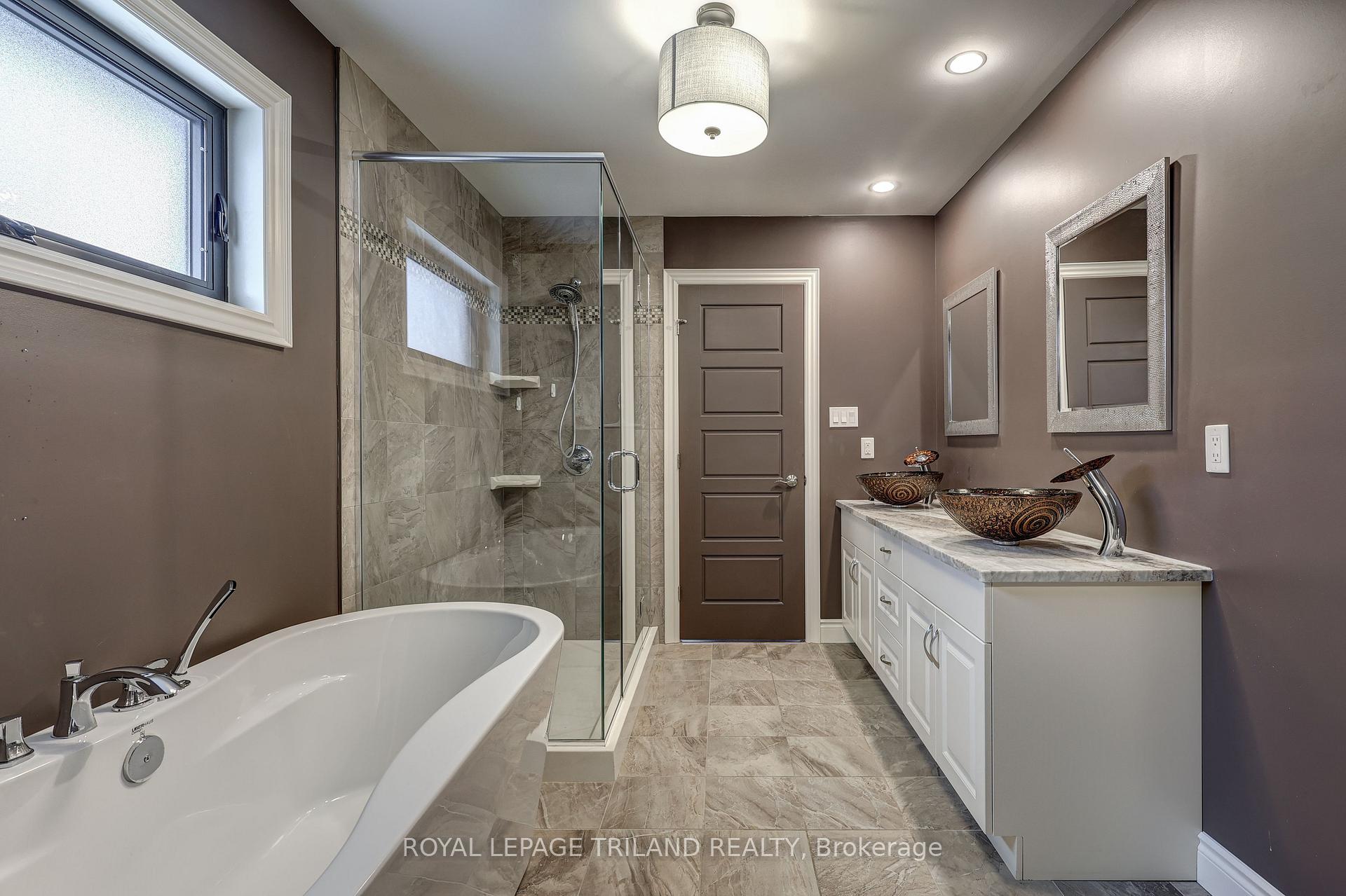 Photo 27 of 94 Shaw Valley Drive, St. Thomas — HOMEH