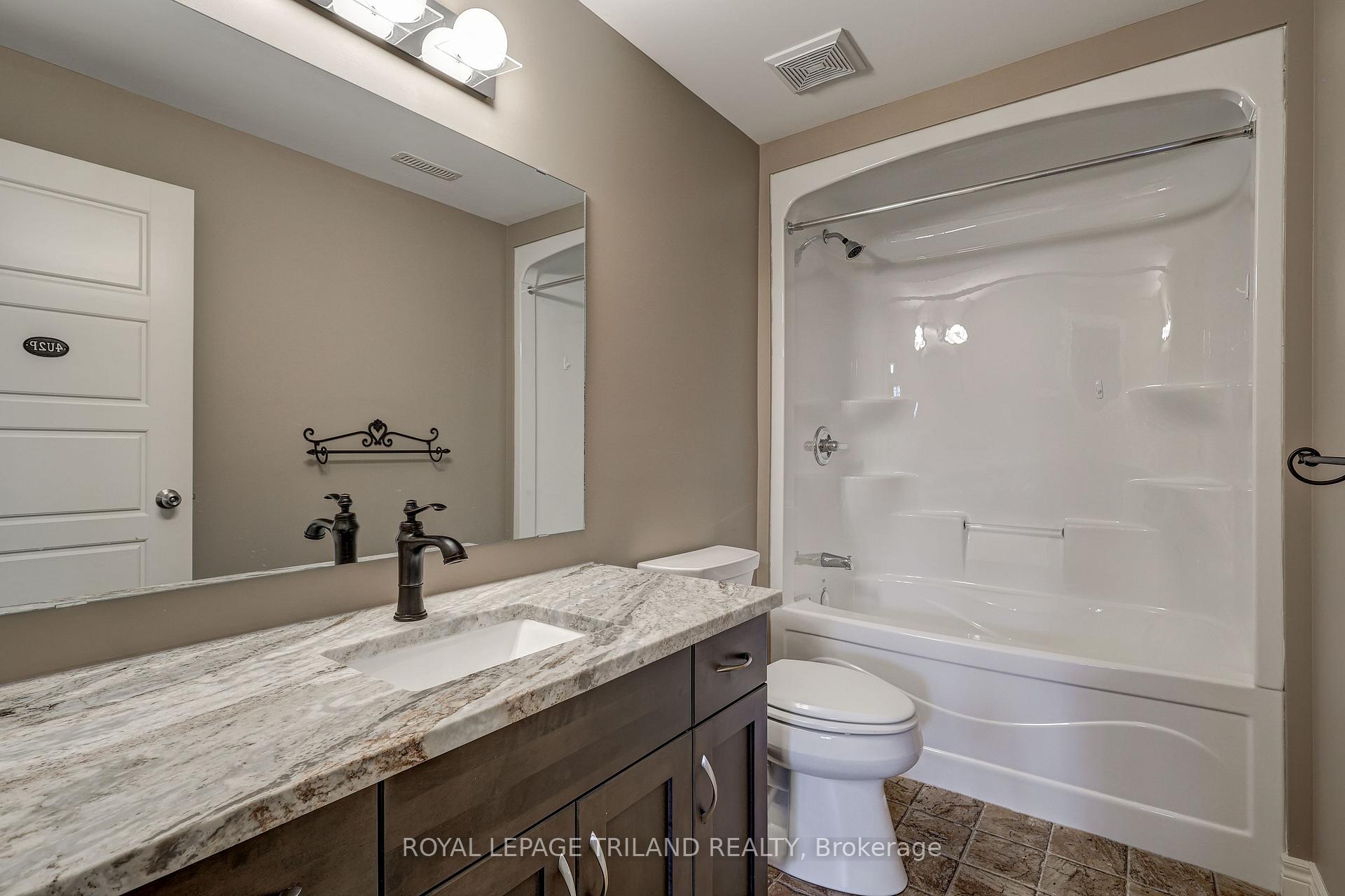 Photo 34 of 94 Shaw Valley Drive, St. Thomas — HOMEH