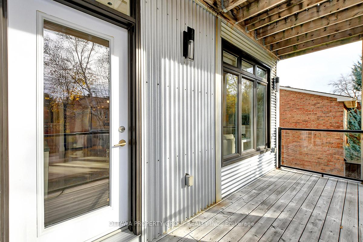 Photo 2 of Unit B, 10 Chestnut Street, Ottawa, Ottawa East — HOMEH
