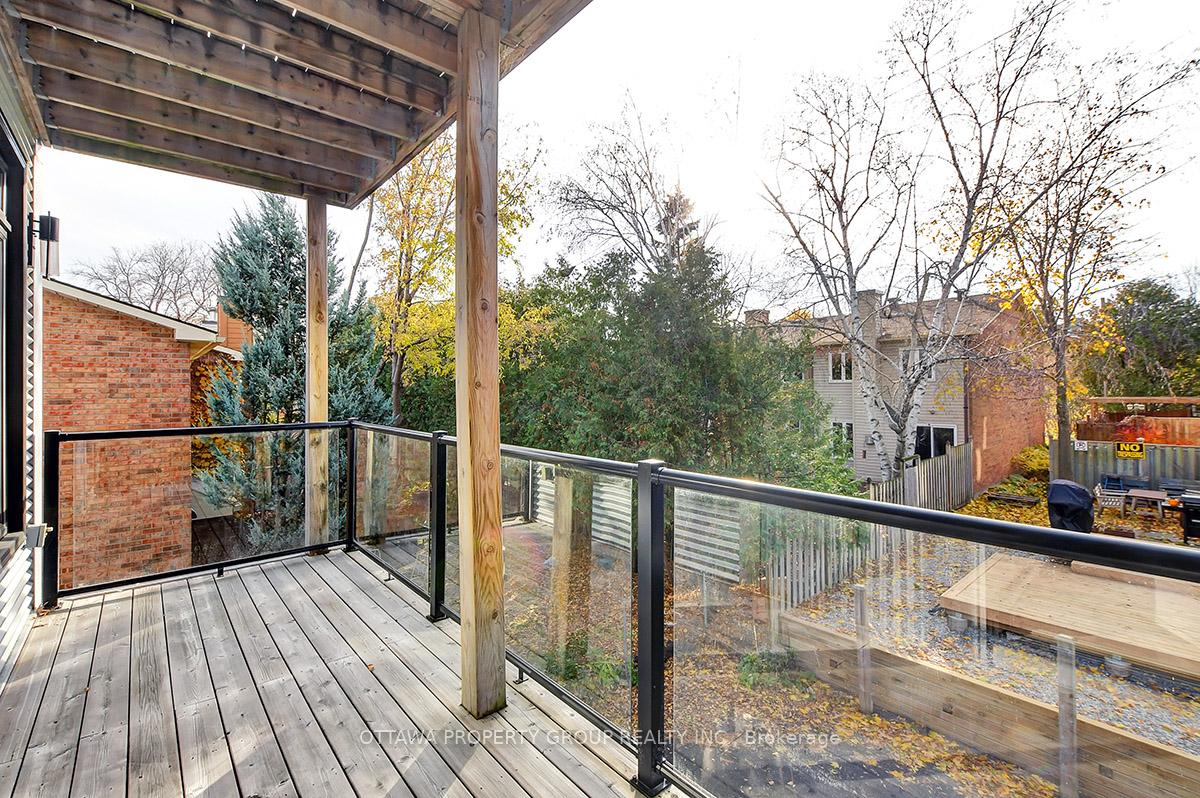 Photo 3 of Unit B, 10 Chestnut Street, Ottawa, Ottawa East — HOMEH