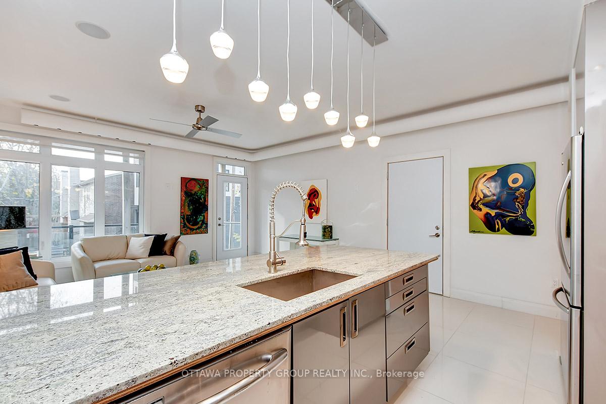 Photo 15 of Unit B, 10 Chestnut Street, Ottawa, Ottawa East — HOMEH