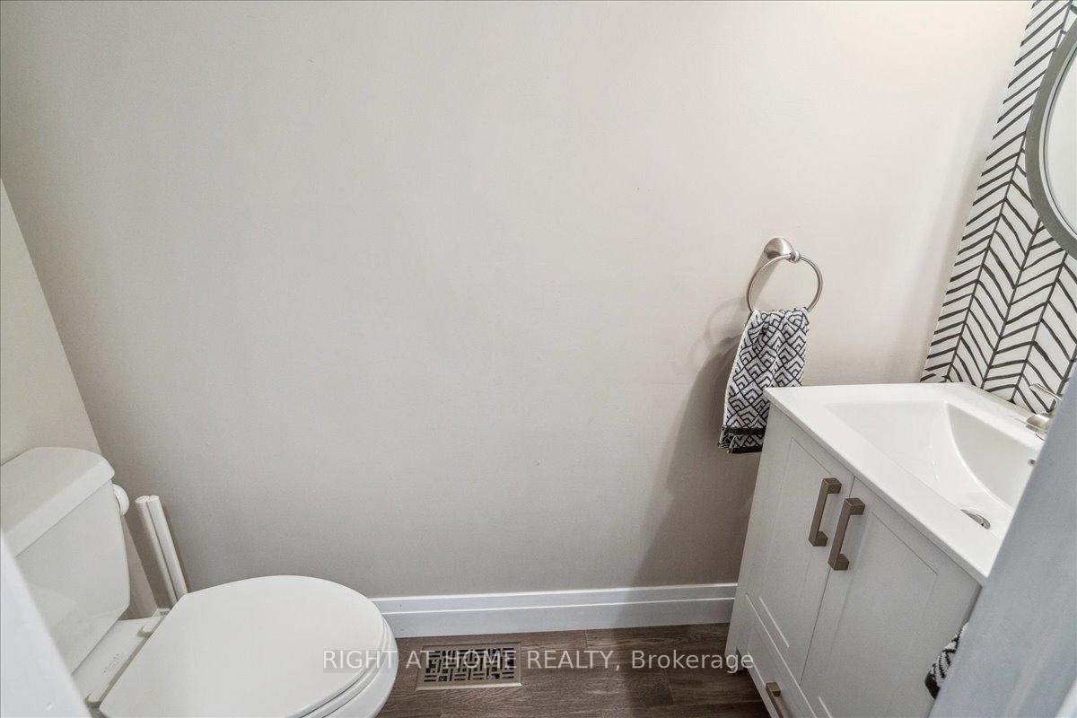 Photo 15 of 22 Adele Court, Hamilton, Falkirk — HOMEH