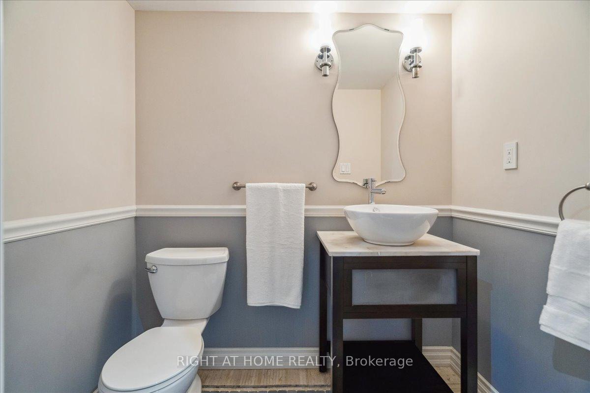 Photo 24 of 22 Adele Court, Hamilton, Falkirk — HOMEH