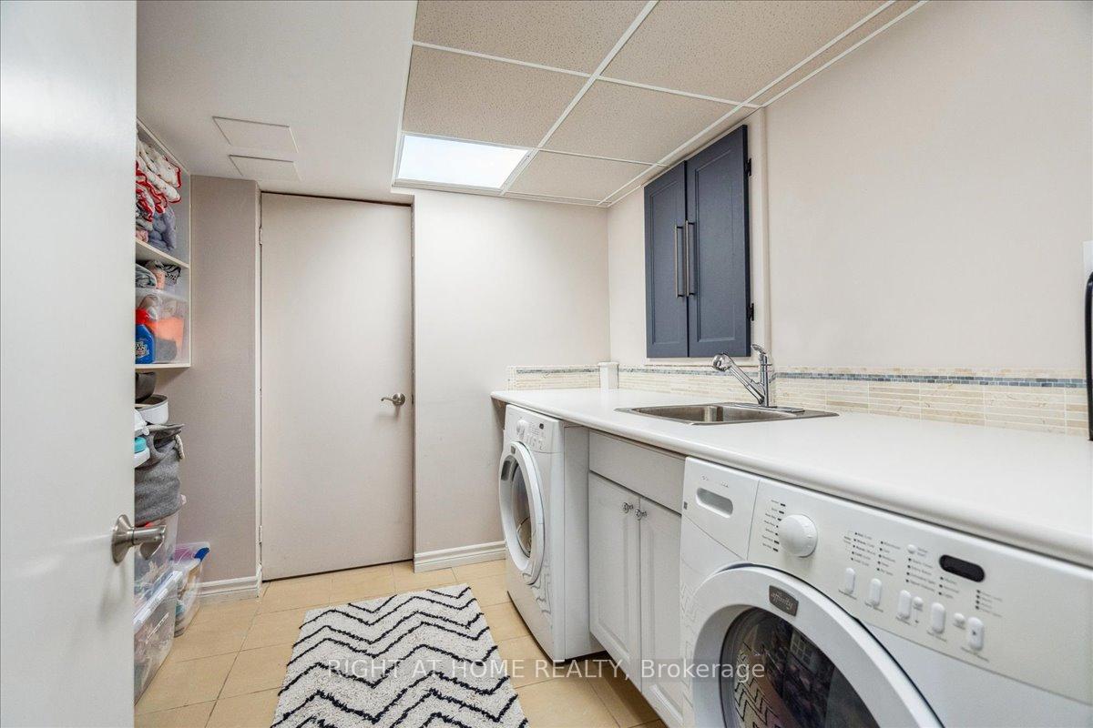 Photo 25 of 22 Adele Court, Hamilton, Falkirk — HOMEH
