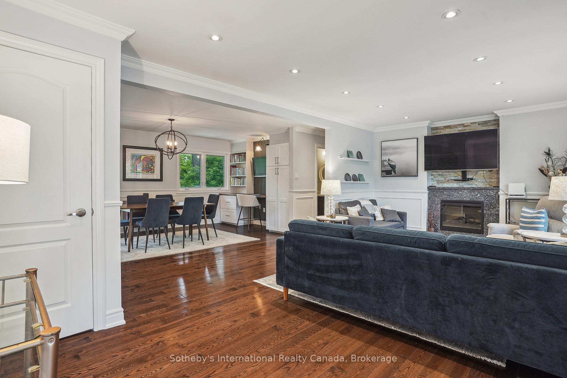 Photo 4 of 121 Grant Boulevard, Hamilton, Dundas — HOMEH