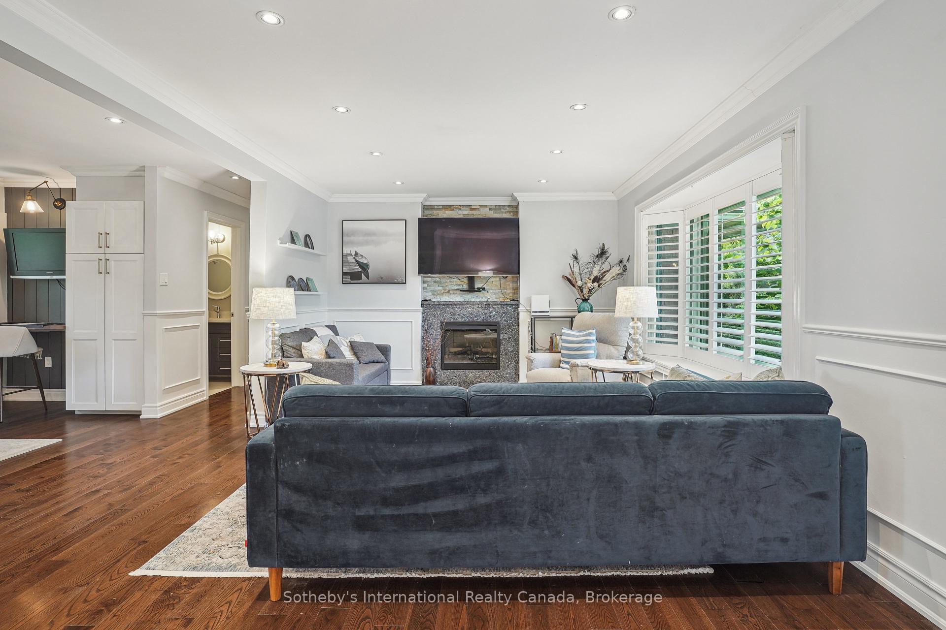 Photo 5 of 121 Grant Boulevard, Hamilton, Dundas — HOMEH
