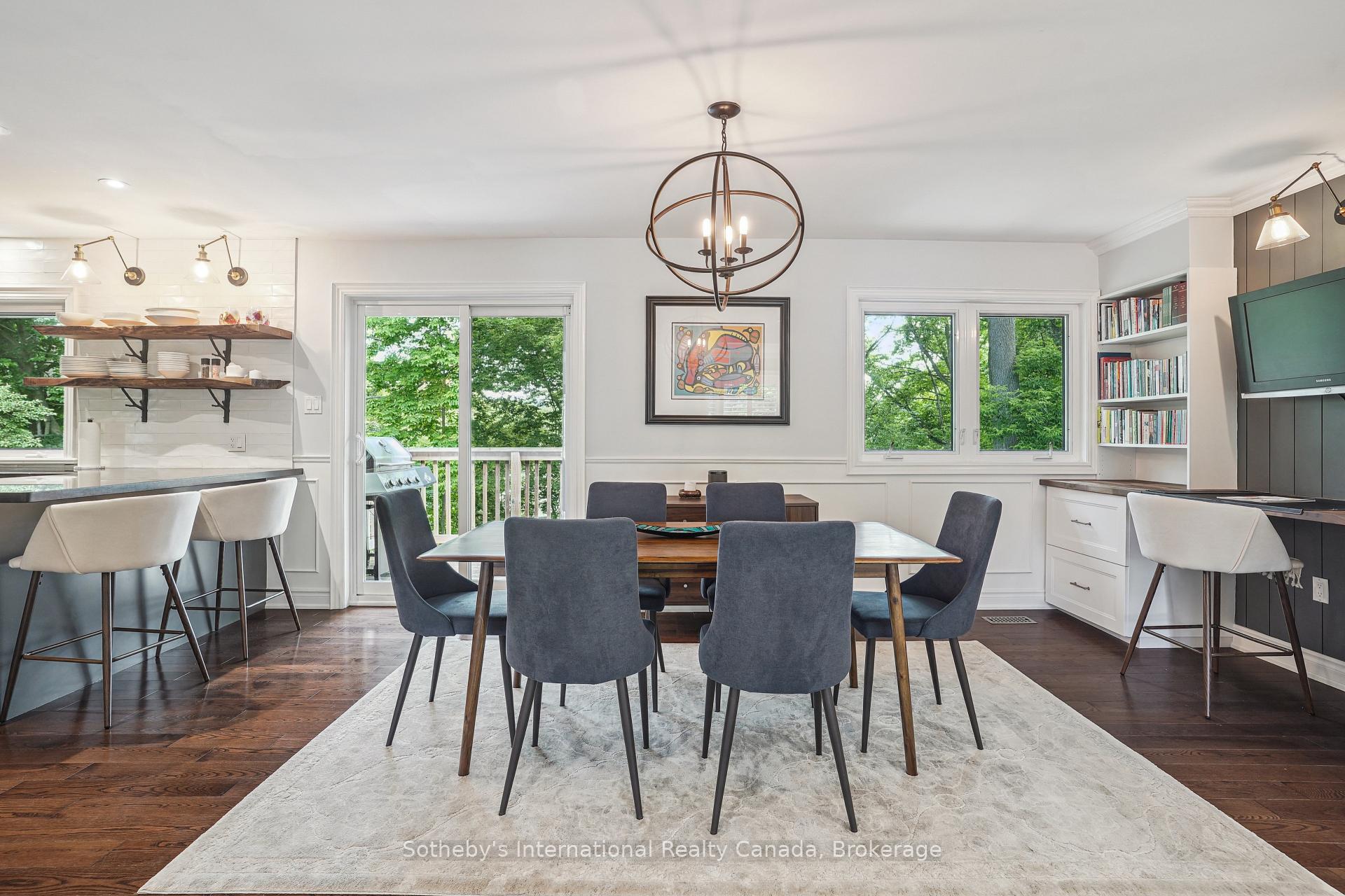 Photo 10 of 121 Grant Boulevard, Hamilton, Dundas — HOMEH