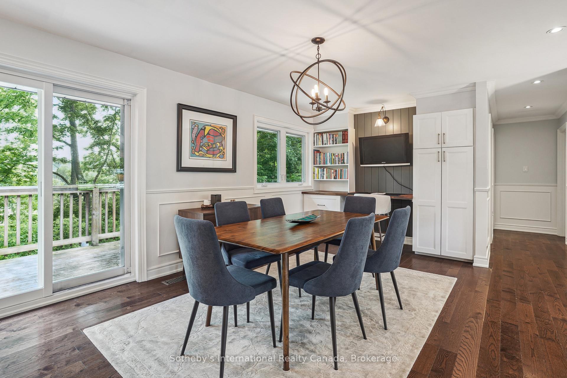 Photo 13 of 121 Grant Boulevard, Hamilton, Dundas — HOMEH