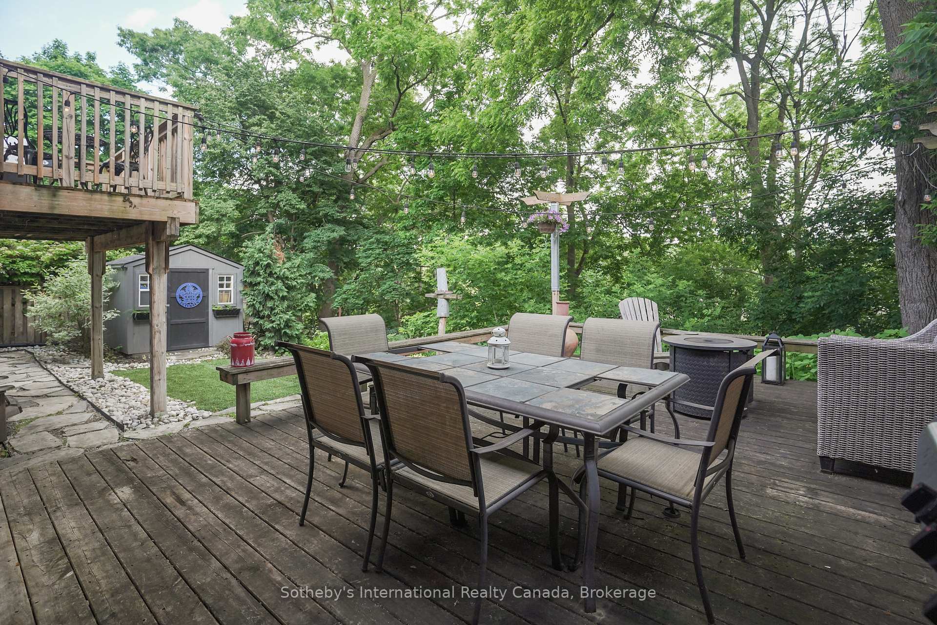 Photo 40 of 121 Grant Boulevard, Hamilton, Dundas — HOMEH