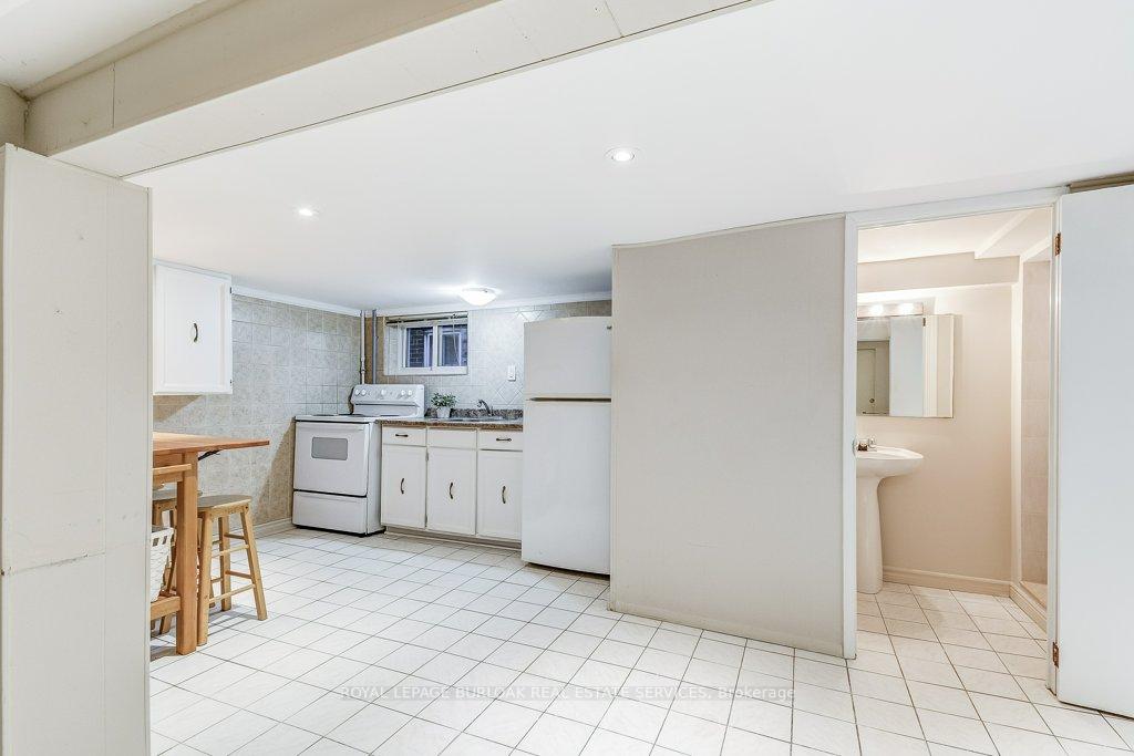 Photo 19 of 445 Herkimer Street, Hamilton, Kirkendall — HOMEH